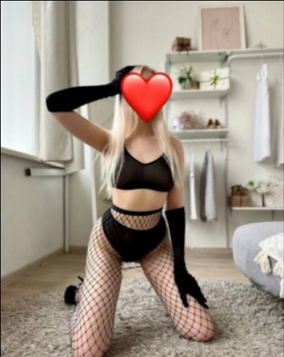 prostitueret i Melby - Escort Service